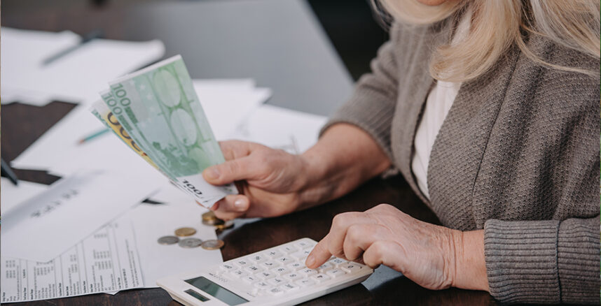 A Dificuldade de Diminuir o Padrão de Vida na Aposentadoria - Enfrentando Desafios financeiros e emocionais A Dificuldade de Diminuir o Padrao de Vida na Aposentadoria Enfrentando Desafios financeiros e emocionais