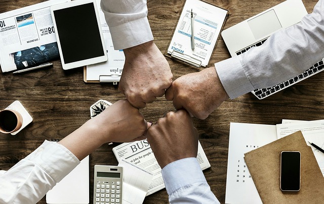 Redes de hospitais investem na saúde financeira de seus funcionários 11 Educação Financeira para Empresas